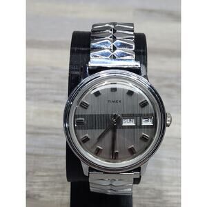 Vintage 1974 Timex Mercury Barcode Silver Dial 16850-02374 35mm Manual Wind